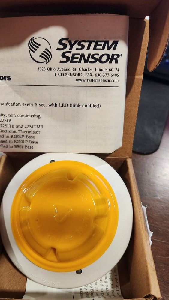 High-Performance System Sensor Smoke Detector for Enhanced Safety