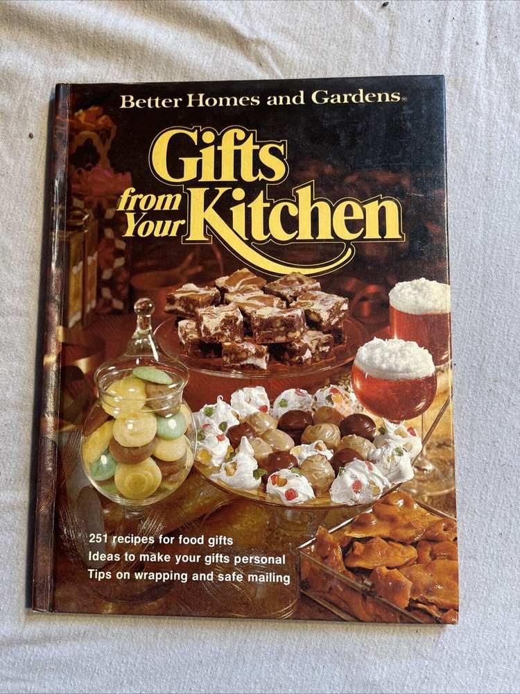 Vintage Better Homes and Gardens Gifts from the Kitchen Cookbook 251 Recipes 1976 Edition