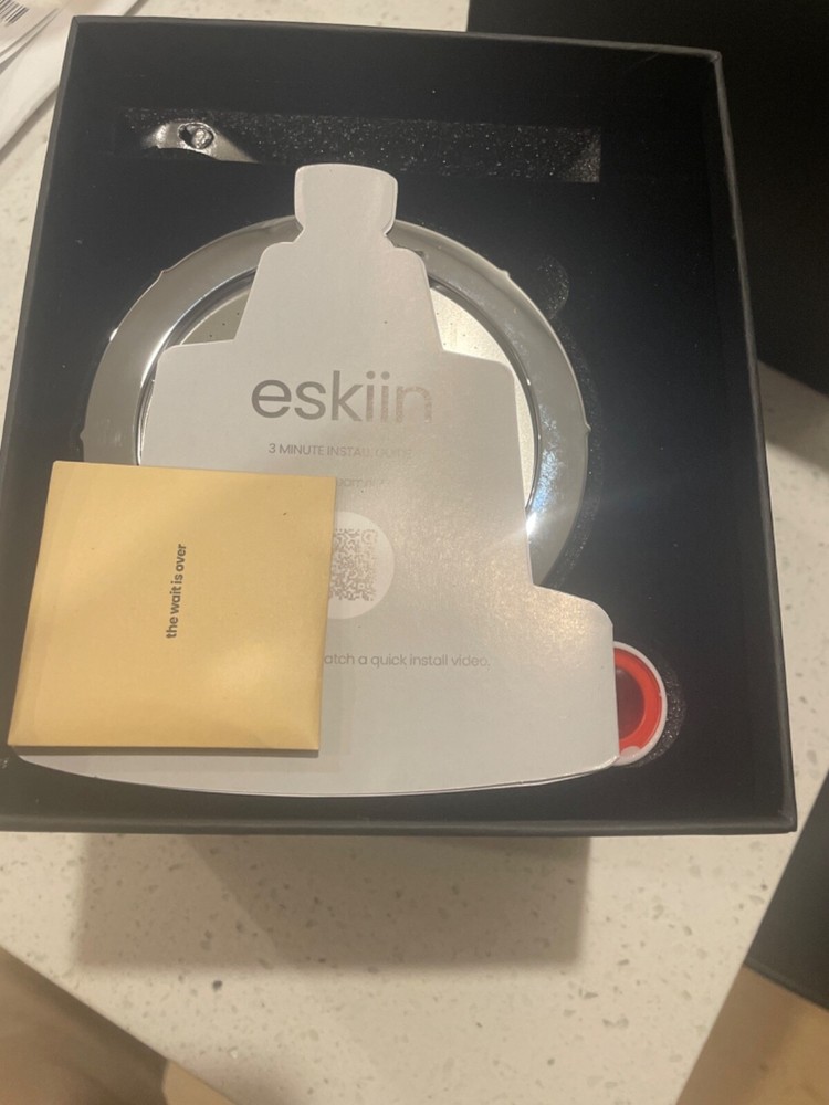 eskiin filtered shower head, chrome BRAND NEW