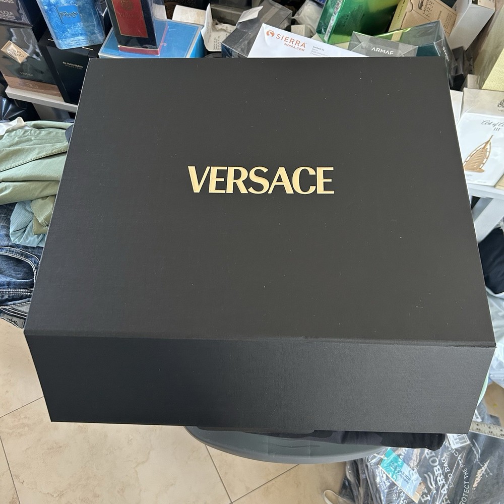 Versace LARGE 18”x15”x5” Empty Black GIFT BOX Logo Bag Robe Sturdy Flap Closure
