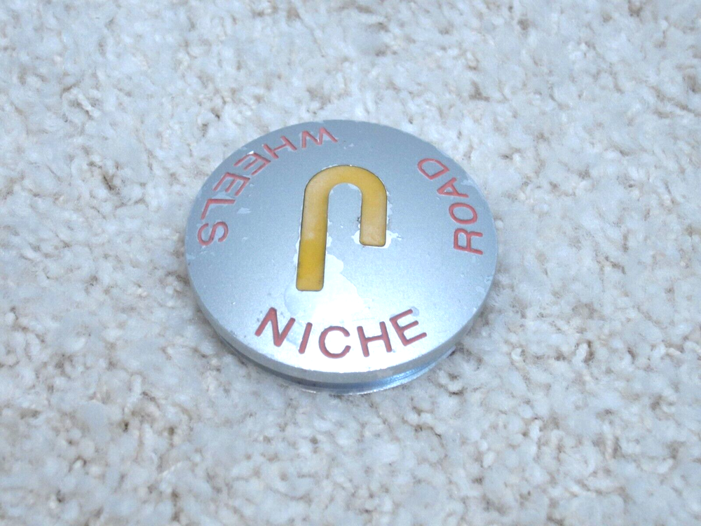 NICHE ROAD WHEELS 11080 CUSTOM ALLOY WHEEL SCREW ON CHROME CENTER CAP #2F-10