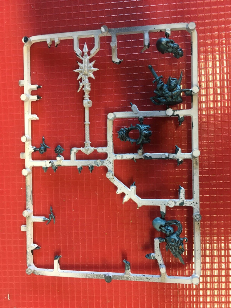 OOP 40k Chaos Space Marines Sorcerer Warhammer Citadel Miniatures Spare Parts