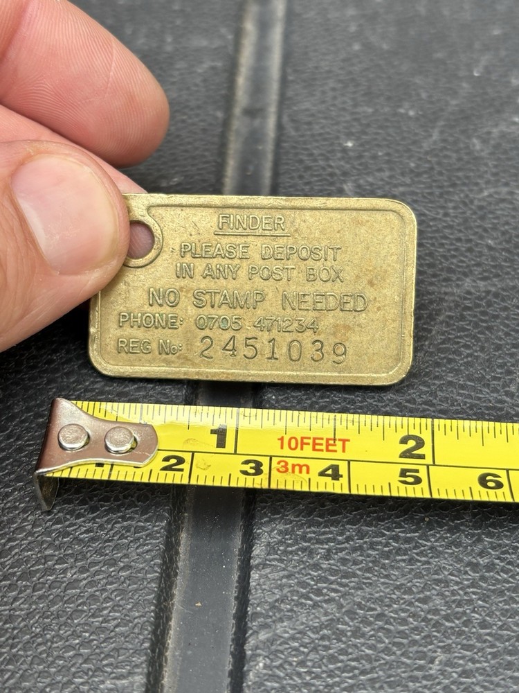 Vintage Credit Card Sentinel Token Finder Antique Collectible-image