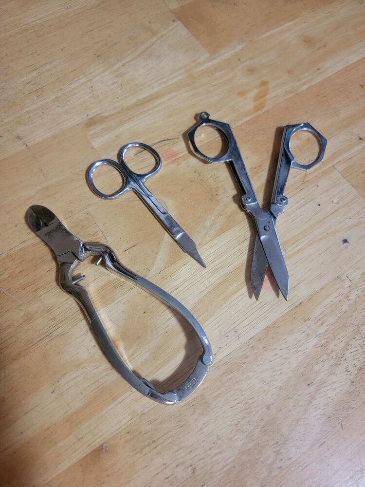 Lot of 3 Various Clippers and Mini Scissors