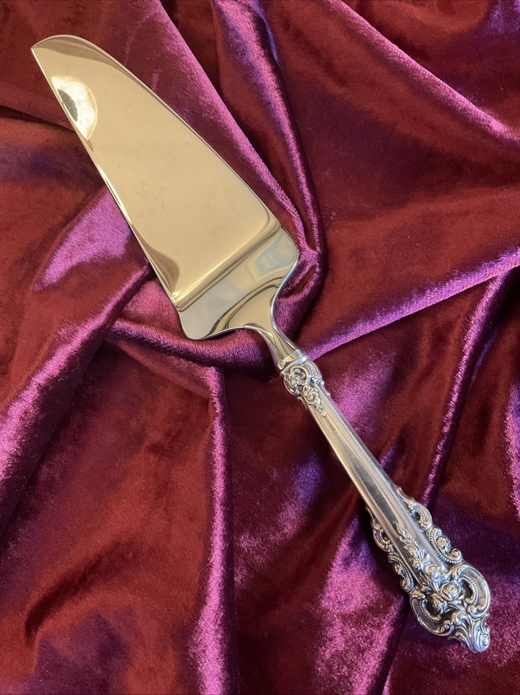 GRAND BAROQUE by Wallace 11” Pie Server with Sterling Handle & Stainless Blade