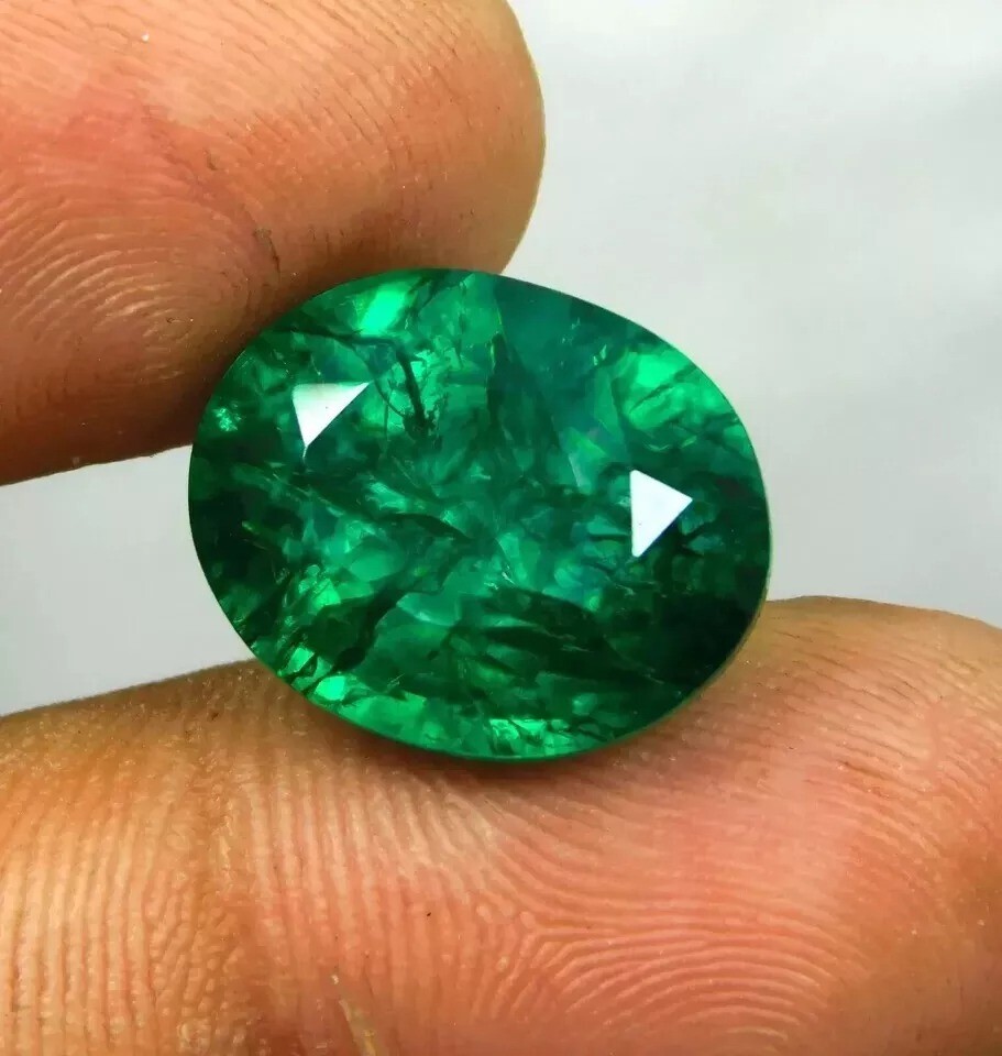 Colombian Green Emerald 13-15Ct Oval Loose Gemstone EGL Certified Natural