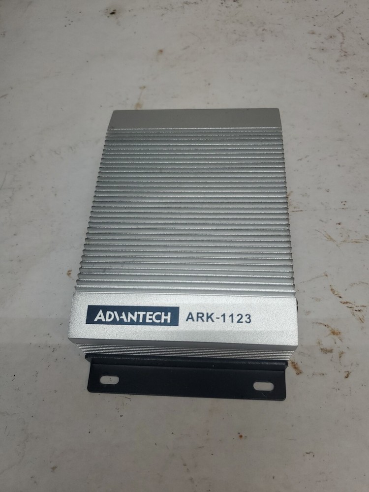 Advantech ARK-1123 Passive Cooled Industrial Computer Intel ARK-1123H-U0A1E ())