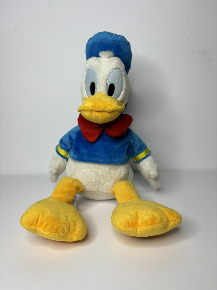Donald Duck Plush Disney Store Exclusive Stuffed Animal 18