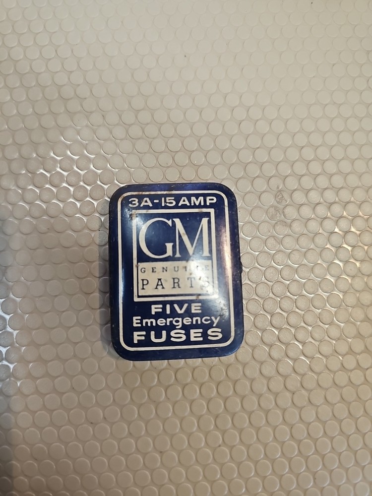 GM GENUINE PARTS 30 AMP FUSES  EMERGENCY FUSES ORIGINAL TIN  CAN