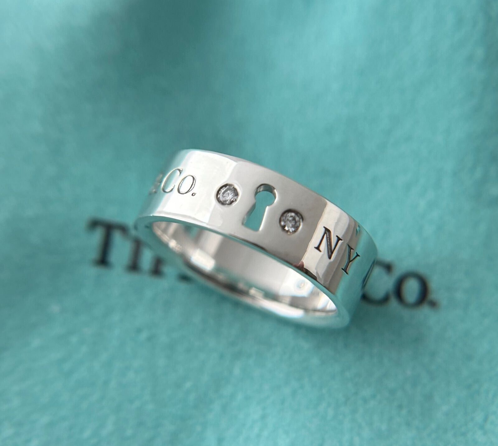 Tiffany Silver925 Two DIAMOND Keyhole Lock Ring #4.5-5 Pre-owned