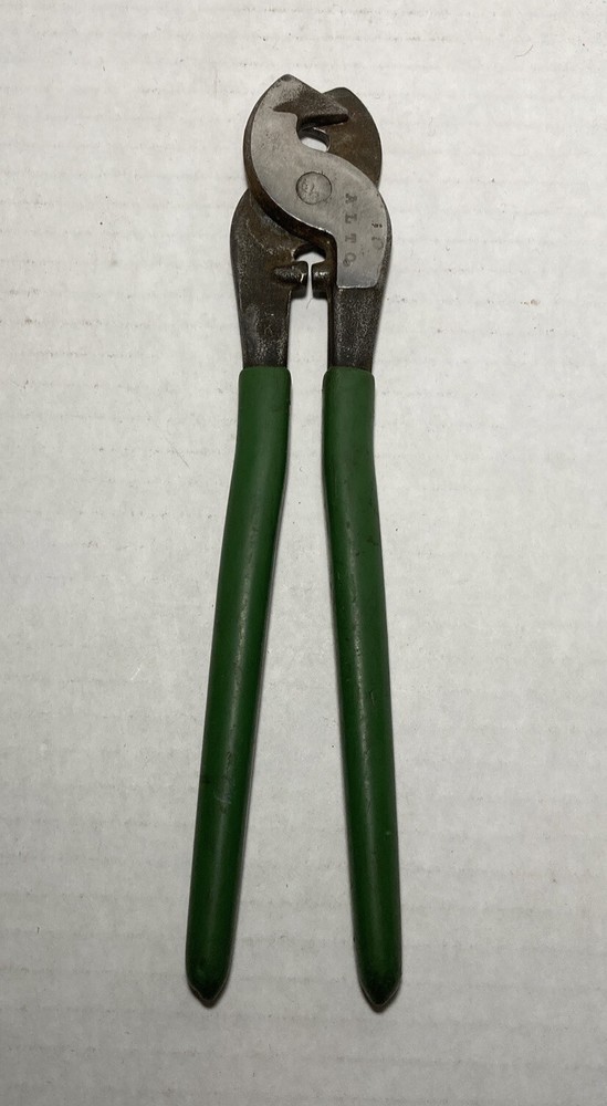 Vintage Klein Tools Alto Lineman Wire Holder with Rare Green USA Handle