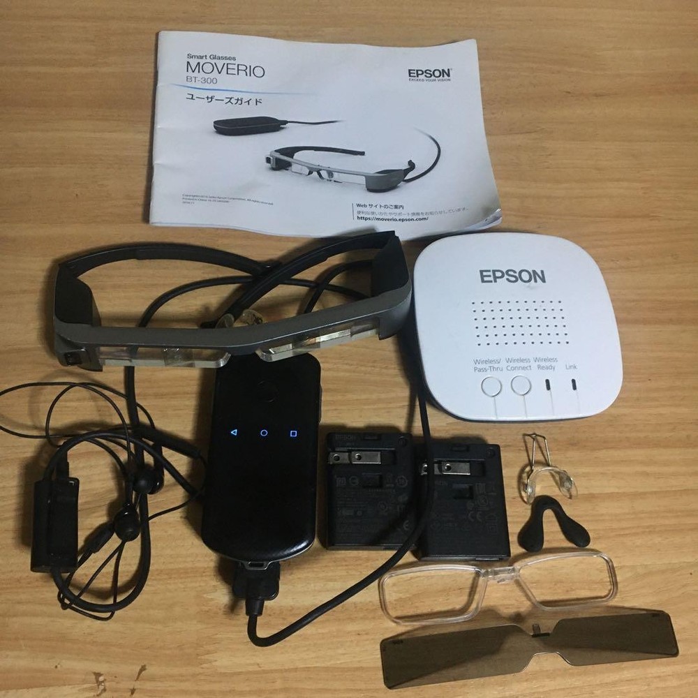 Moverio AR Smart Glasses for Immersive Viewing