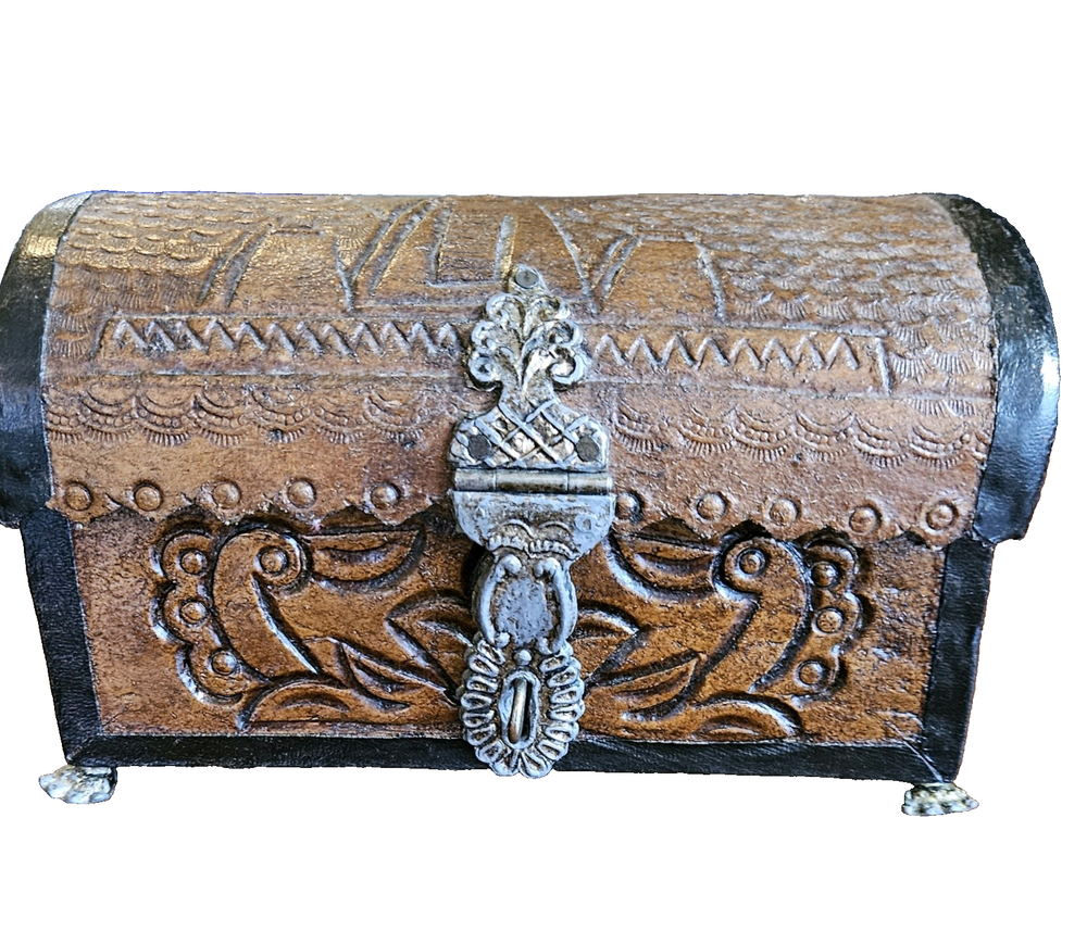 Vintage Hand Carved Gandaberunda Vishnu Hindu Temple Footed Treasure Box  