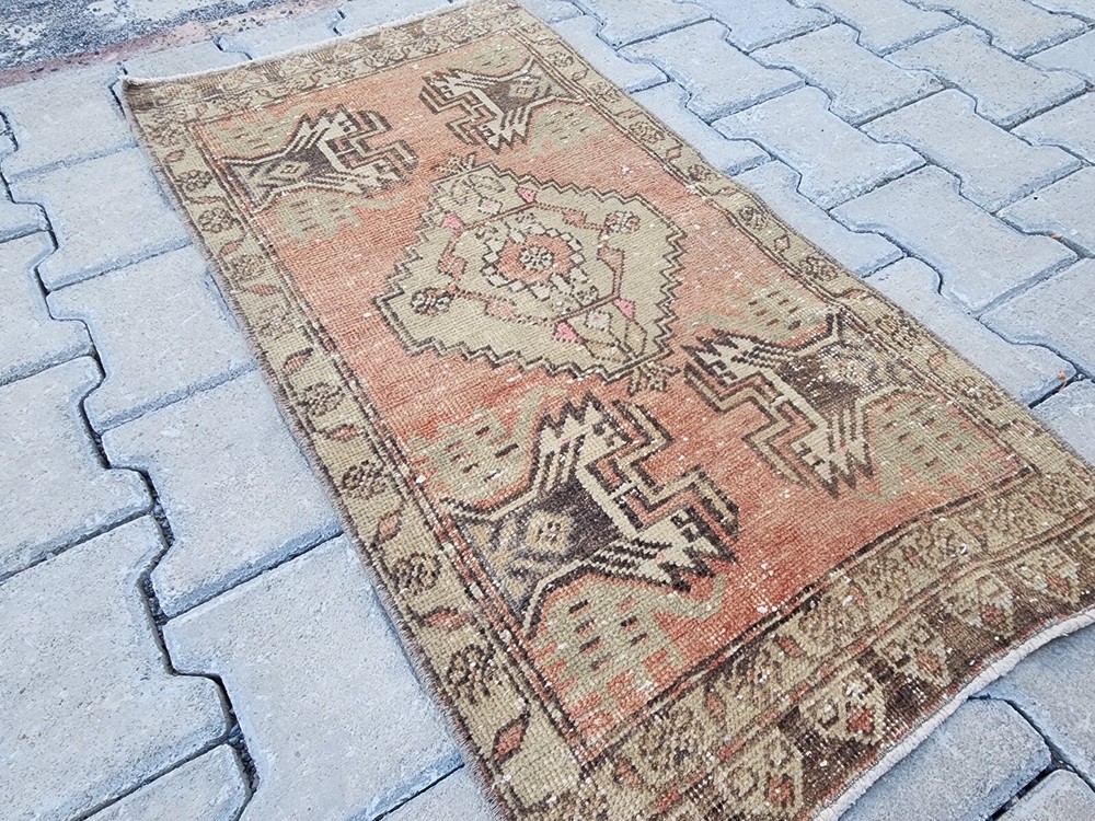 Vintage Turkish Oushak Rug 1.7x3.4 ft Handwoven Wool in Terracotta Olive