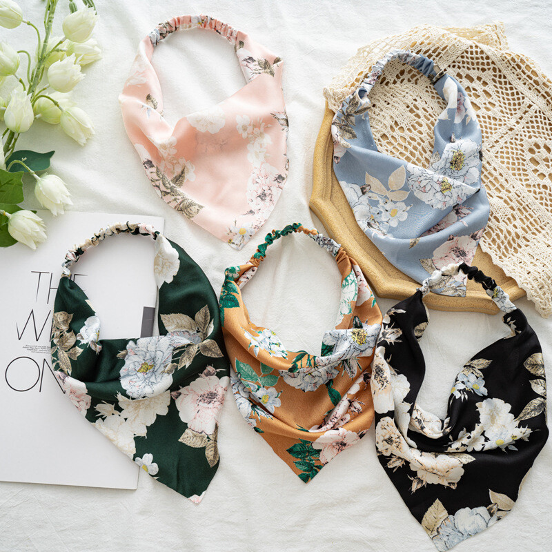 DIY Floral Print Triangle Scarf Hairband for Stylish Hair Styling