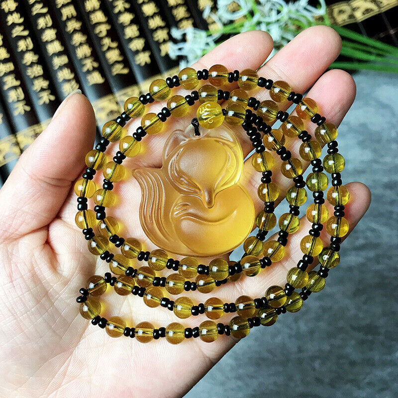 Chinese Natural Chalcedony Jade Fox Pendant Necklace Jewelry Carved Amulet Gift