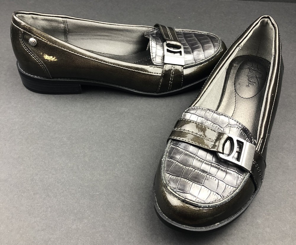 Life Stride Womens Size 7M Dark Green Gray Loafers with Croc Detail & Nickel Buckle