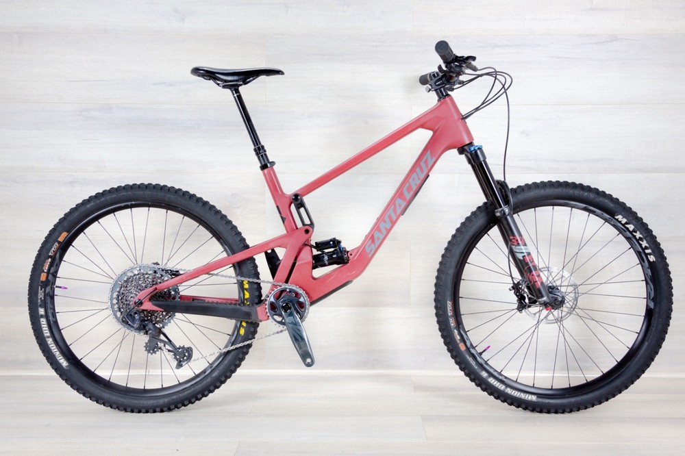 Santa Cruz 5010 C - 2021, Large