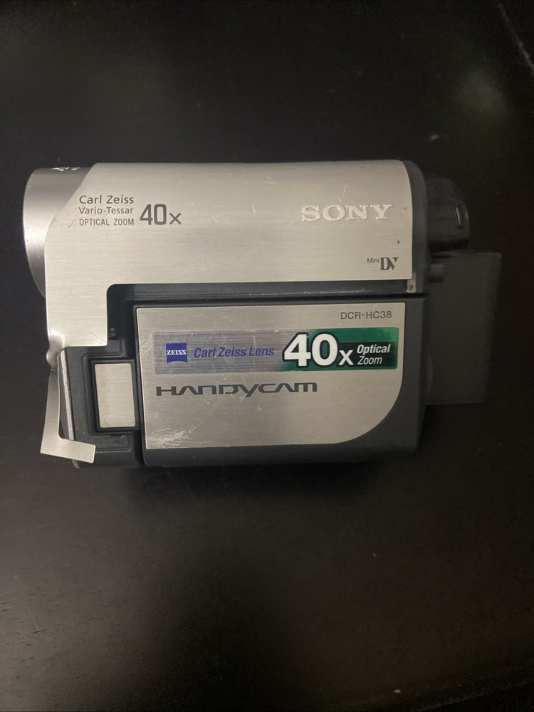 Sony Handycam DCR-HC38 Camcorder with 40x Carl Zeiss Zoom For Parts Non-Working