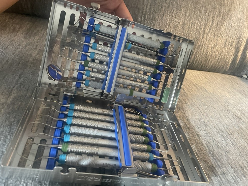BRAND NEW Dental Instruments in cassette
