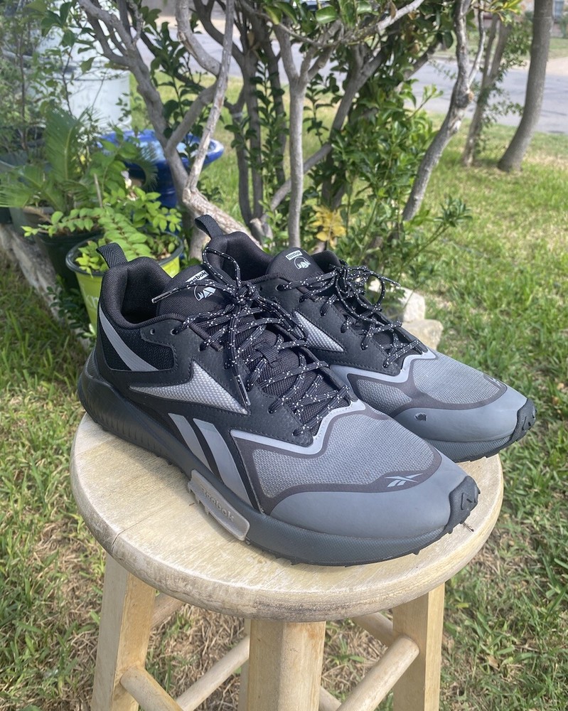Size 11.5 Reebok Lavante Trail 2 in Black Pure Grey for Ultimate Comfort and Style