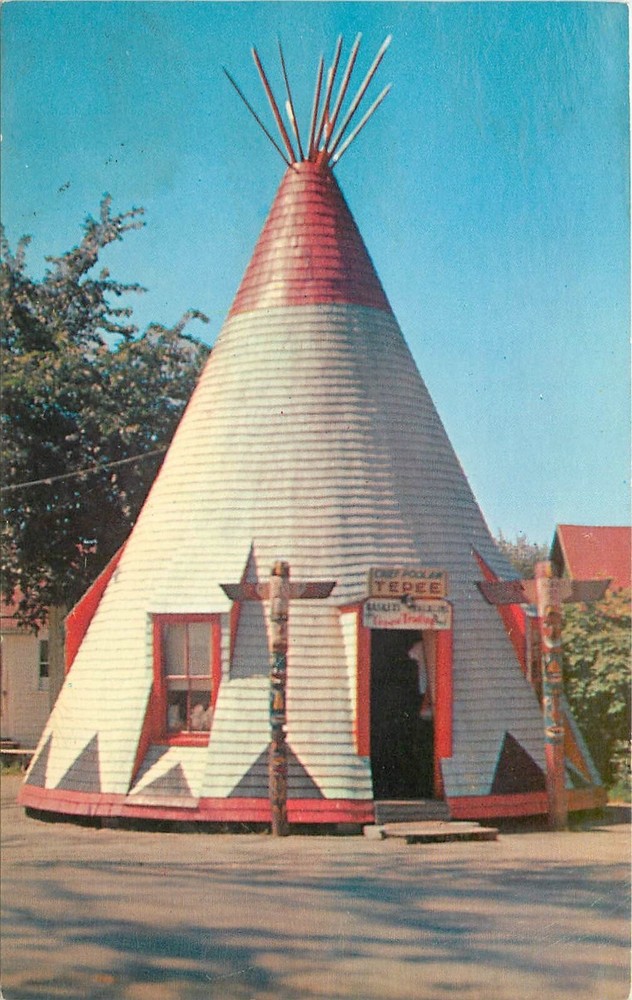 1950s Penobscot Maine Gift Shop Teepee Wigwam Colorpicture Postcard 24-10431