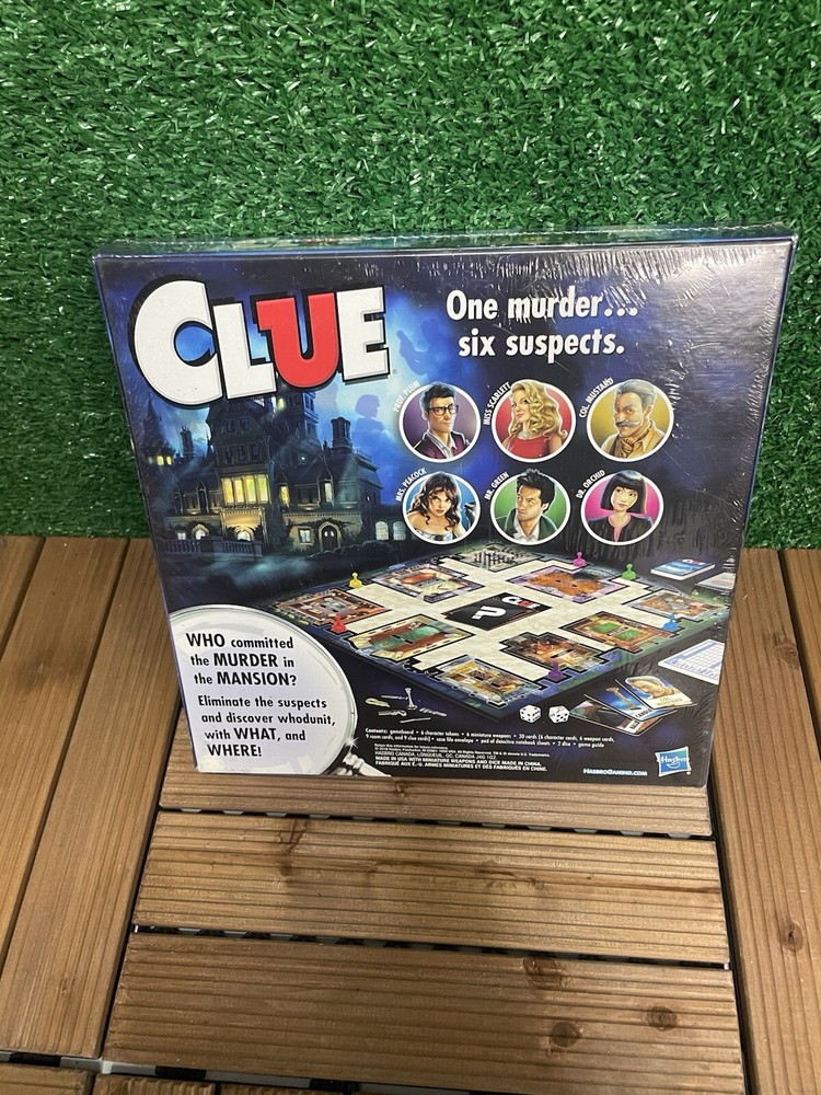 Hasbro Clue The Classic Mystery Board Game - A5826079
