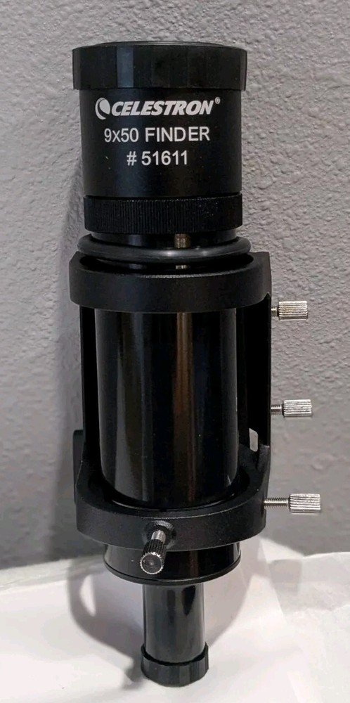 Buscador Celestron 9x50 #51611 usado con montaje excelente