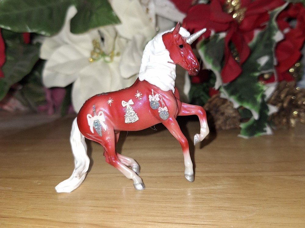Breyer Stablemate Custom Christmas Pink And Silver Unicorn