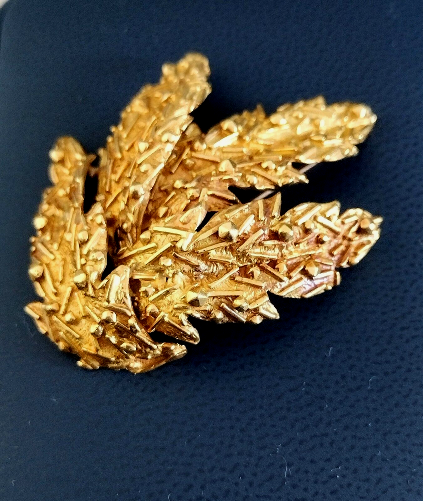 Vintage Tiffany & Co 18k Yellow Gold Floral Brooch  
