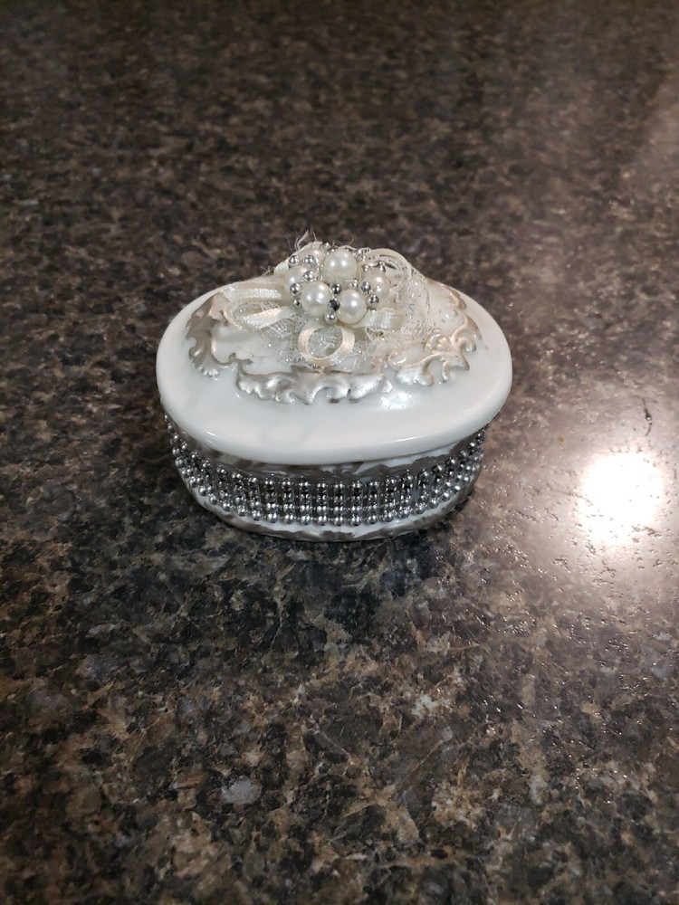 Compact Porcelain Jewelry Box for Trinkets and Accessories Storage