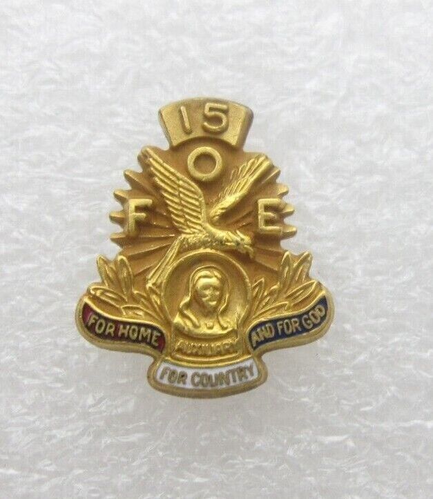 FOE Fraternal Order of Eagle 15 Years Lapel Pin (B933)