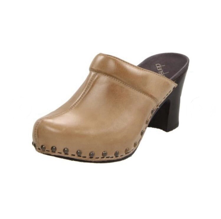 Dansko Tan Leather Rae Studded Platform Heel Clogs Mules Size 40 9