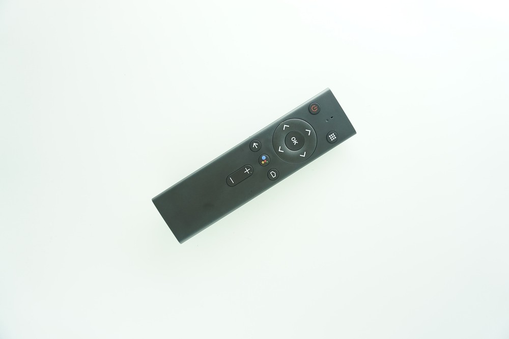 Bluetooth Voice Remote for HAKO mini V2 4K Android TV Box  