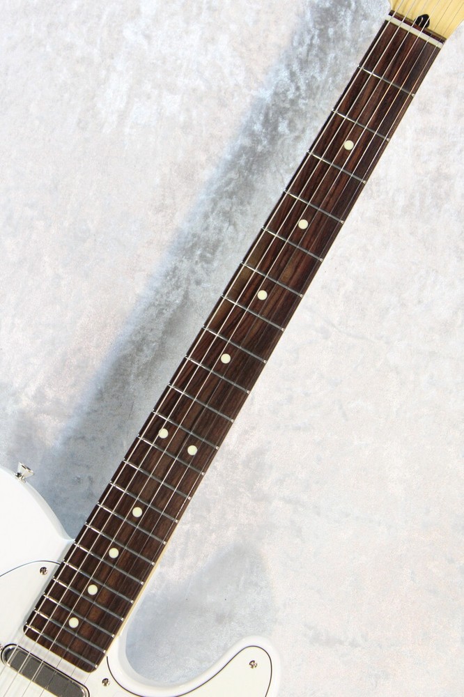 Fender Made in Japan Hybrid II Telecaster Arctic White  JD24022771 Lightweight