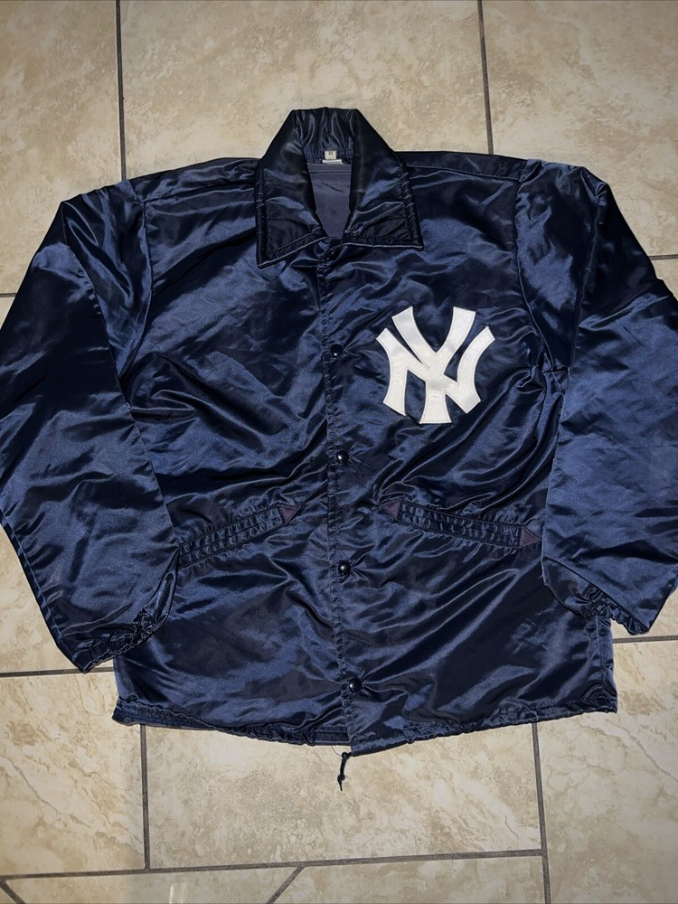 New York Yankees MLB Vintage 90s Navy Blue Nylon Logo Sewn Windbreaker Jacket M