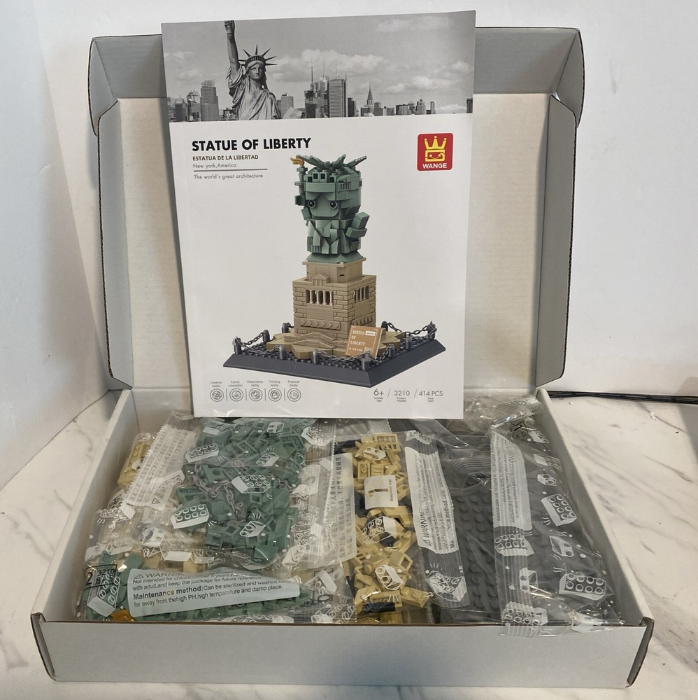 Artorbricks Mini Statue of Liberty NYC 3210 Open Box Complete Set NEW