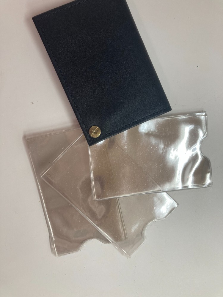 Credit card organizer wallet photo keeper- black business card display-image