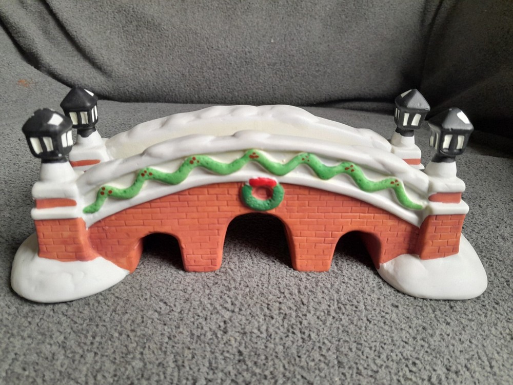Vintage NOMA Porcelain Dickensville Bridge Retired Collectible 6147
