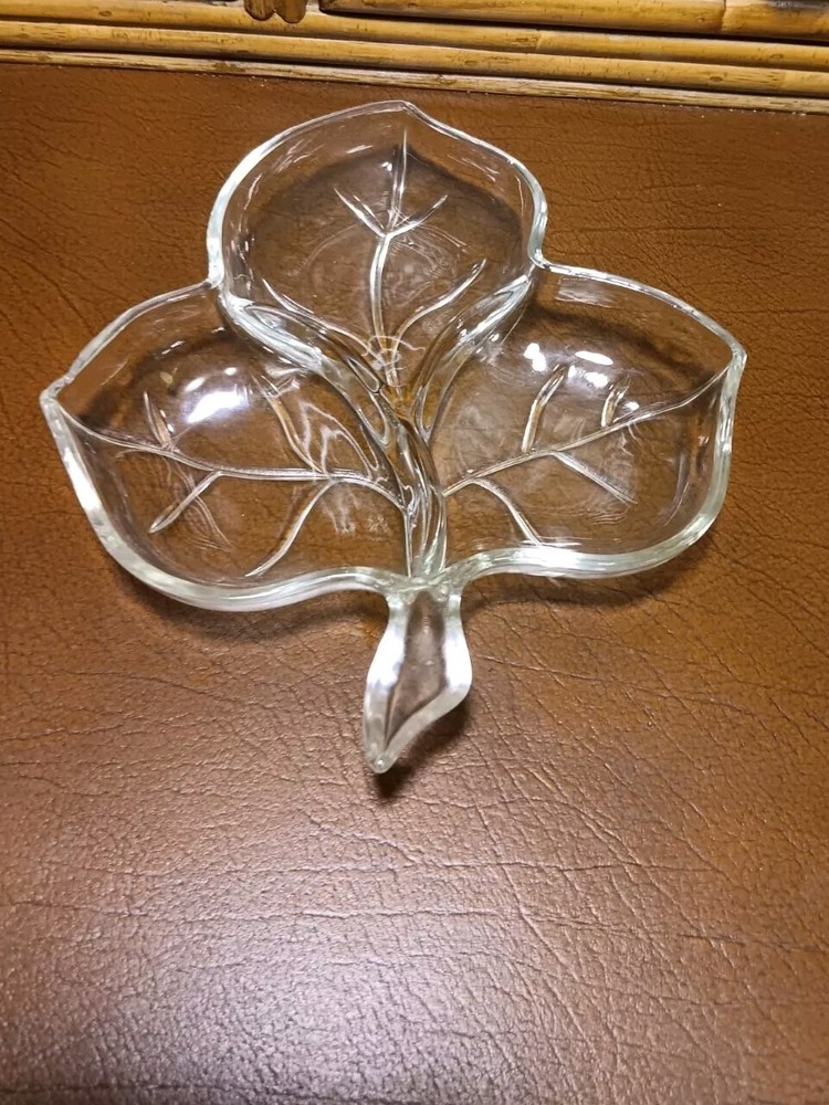 Divided Glass Maple Leaf Relish, Candy, Fruit Snack Dish  8x7 Inches Fast Ship!!