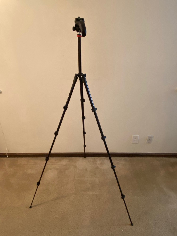 Joby Full Height Tripod w/Carrying Bag plus Camera Bag