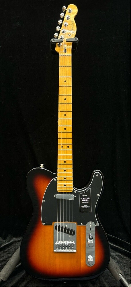 Fender Player II Telecaster  3 Color Sunburst Maple  MX24034927  3.60kg