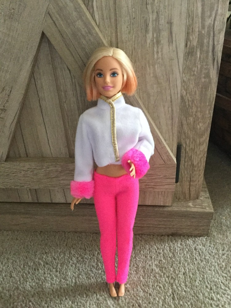 1991 Mattel Barbie Day To Night Winter Dazzle #667 White Top Pink Pants Doll