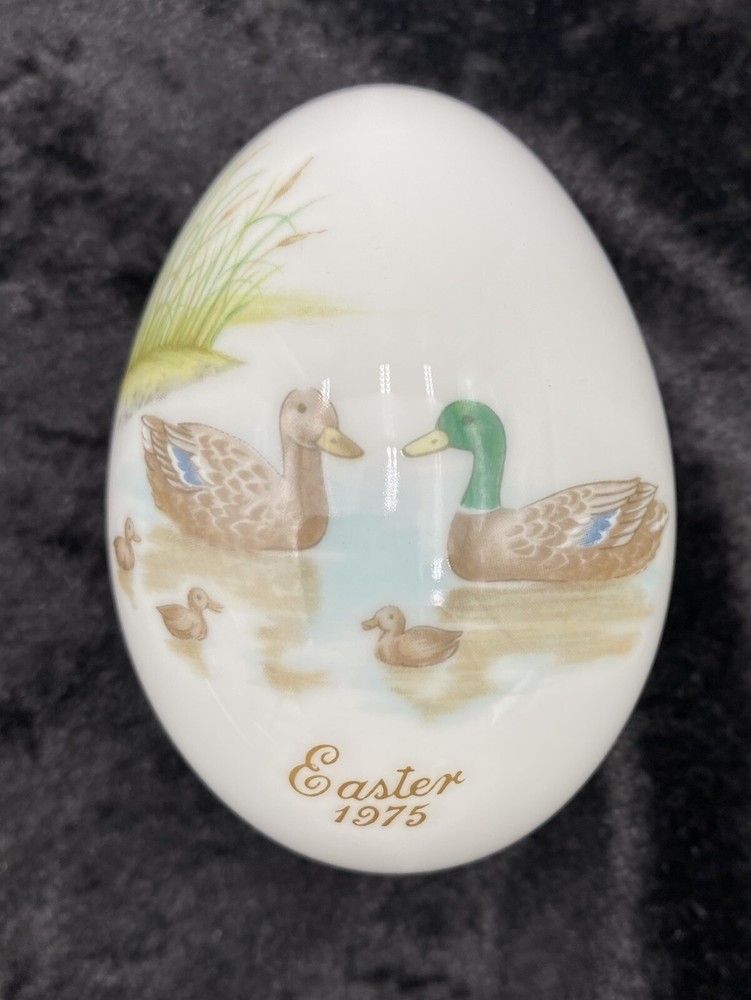 Vintage Noritake 5th Edition Bone China Easter Egg,  Ducks & Ducklings, Fillable