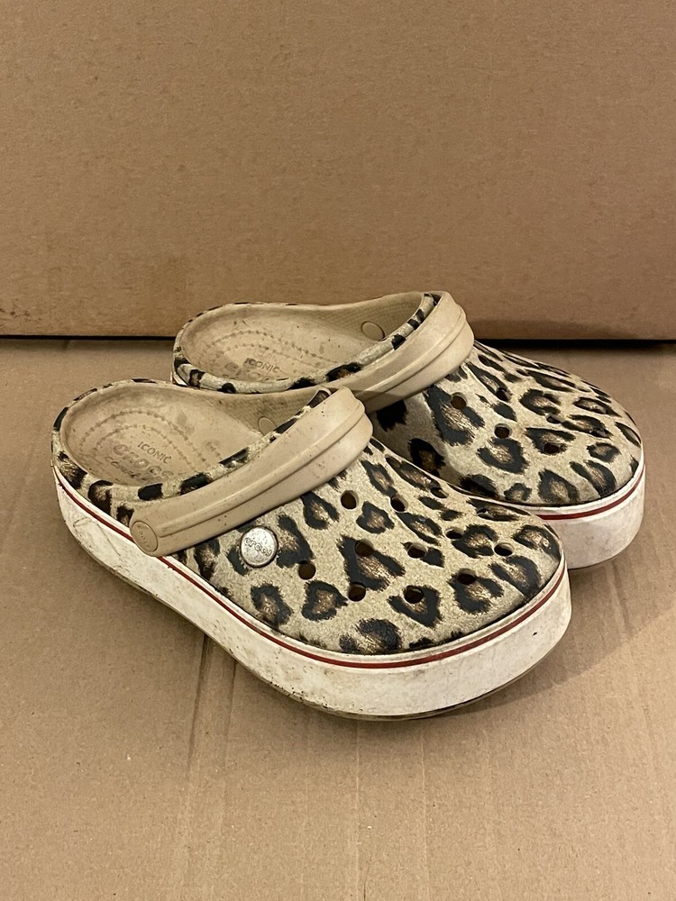 Animal Crocs Classic Platform Women's Size 6 Clog Bone Leopard Shoes