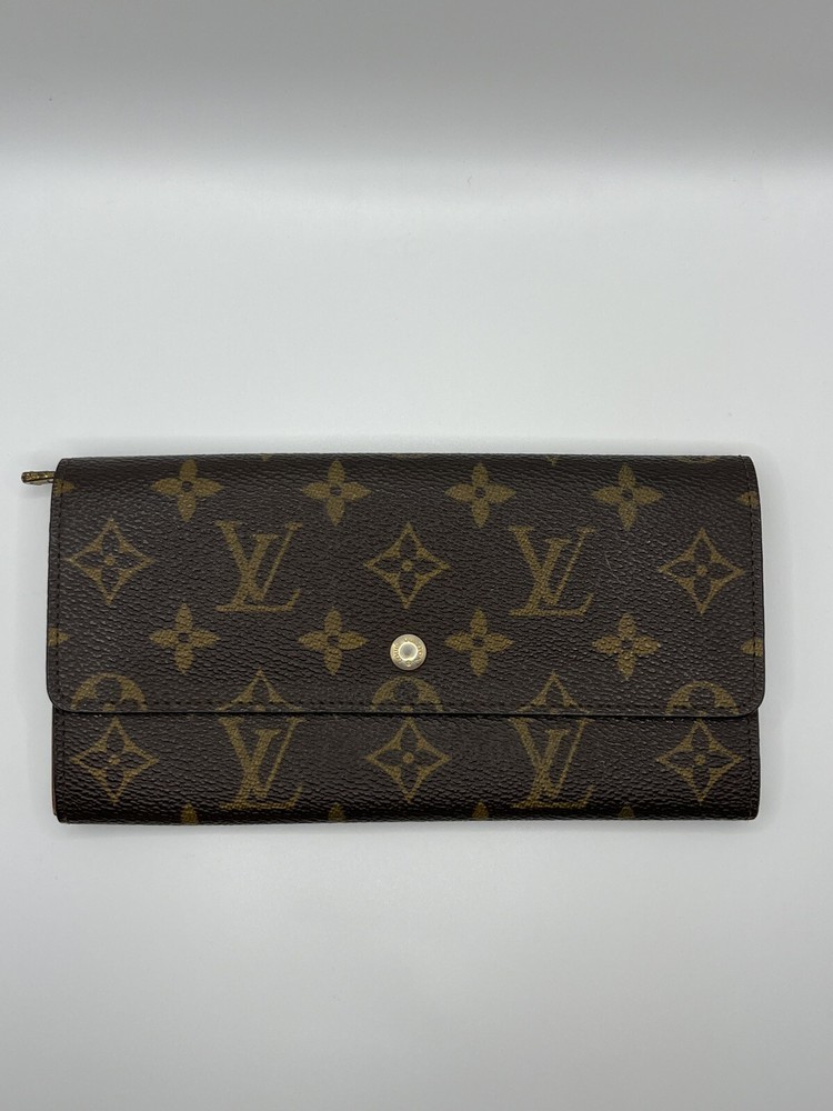 Louis Vuitton Monogram Vintage Sarah Wallet Compact & Timeless  
