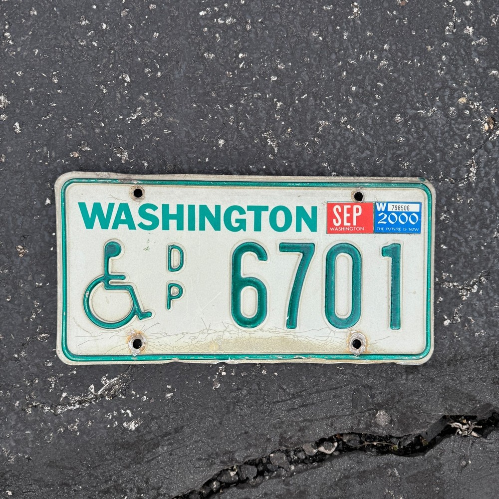 1979 Washington HANICAPPED License Plate Auto Tag Garage Decor Disabled DP 6701