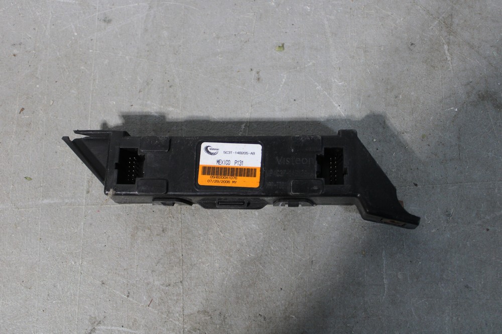 Ford F250 F350 4x4 GEM Module 7C3T-14B205-AA Lifetime Warranty