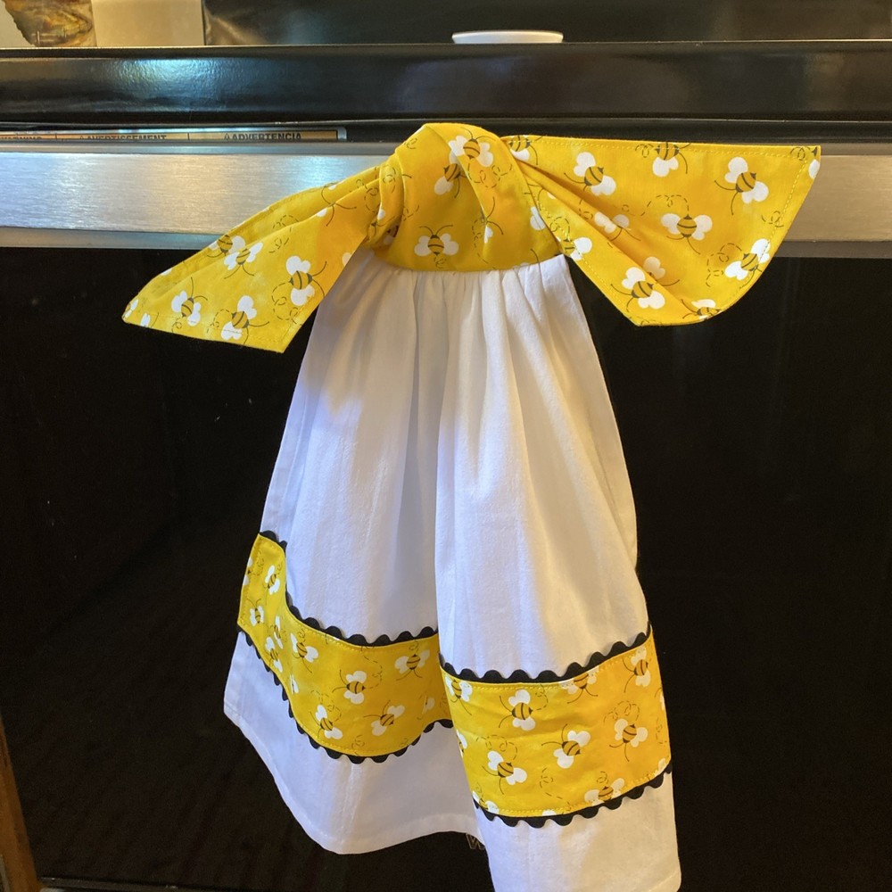 Unique handmade  Hanging Kitchen tea Towel hand towel Tie design. Honey bees 🐝