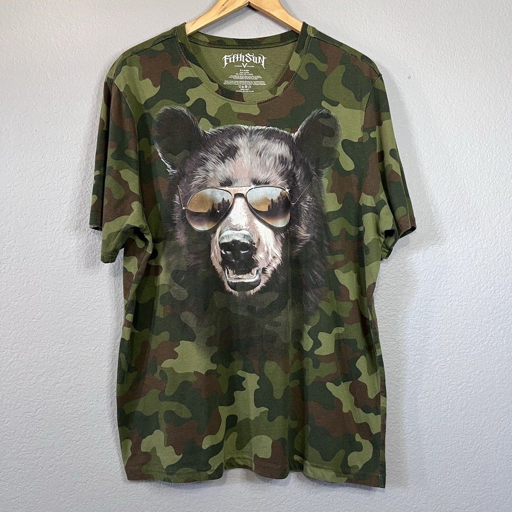 Men's Green Camo Bear Graphic Tee - Premium Short Sleeve Relaxed Fit
